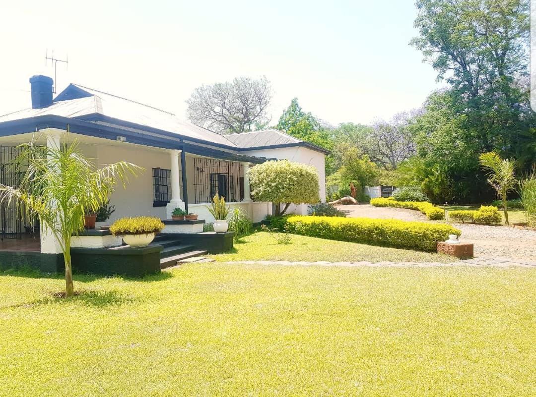 Choice Backpackers Lodge Bulawayo Eksteriør billede